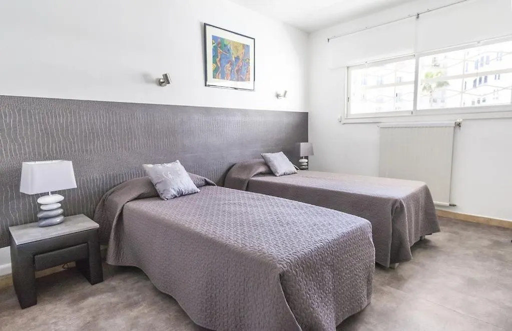 Apartment Lovely One Bedroom Colony Cannes